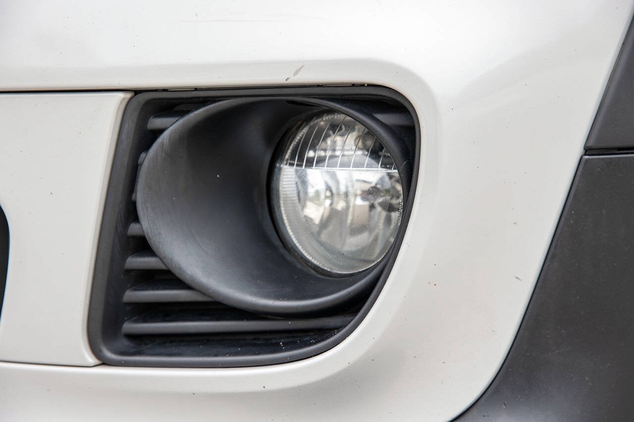Used 2012 MINI Cooper John Cooper Works w/ Technology Pkg FWD image 22