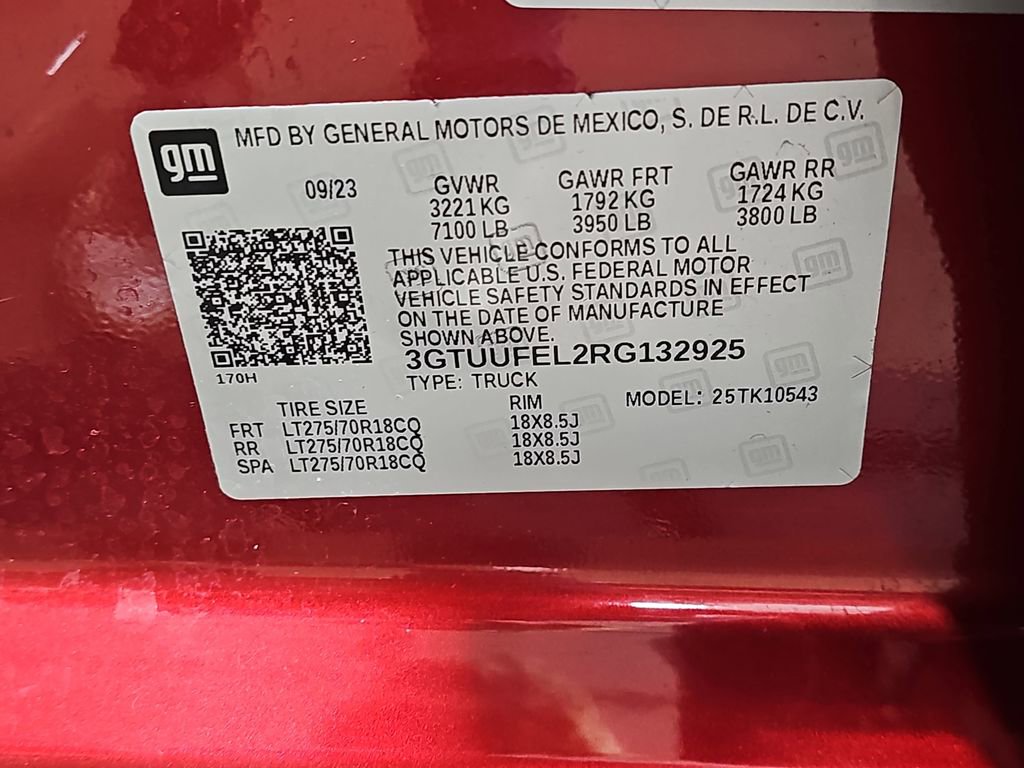 Used 2024 GMC Sierra 1500 AT4X image 42