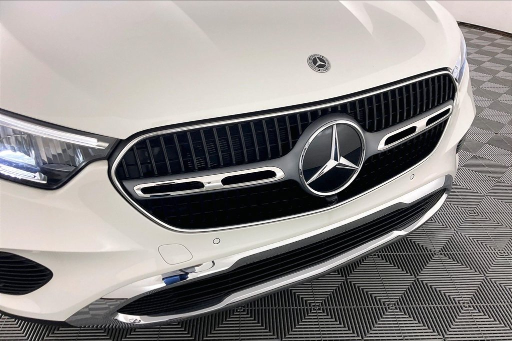 Certified 2025 Mercedes-Benz GLC 300 4MATIC image 22