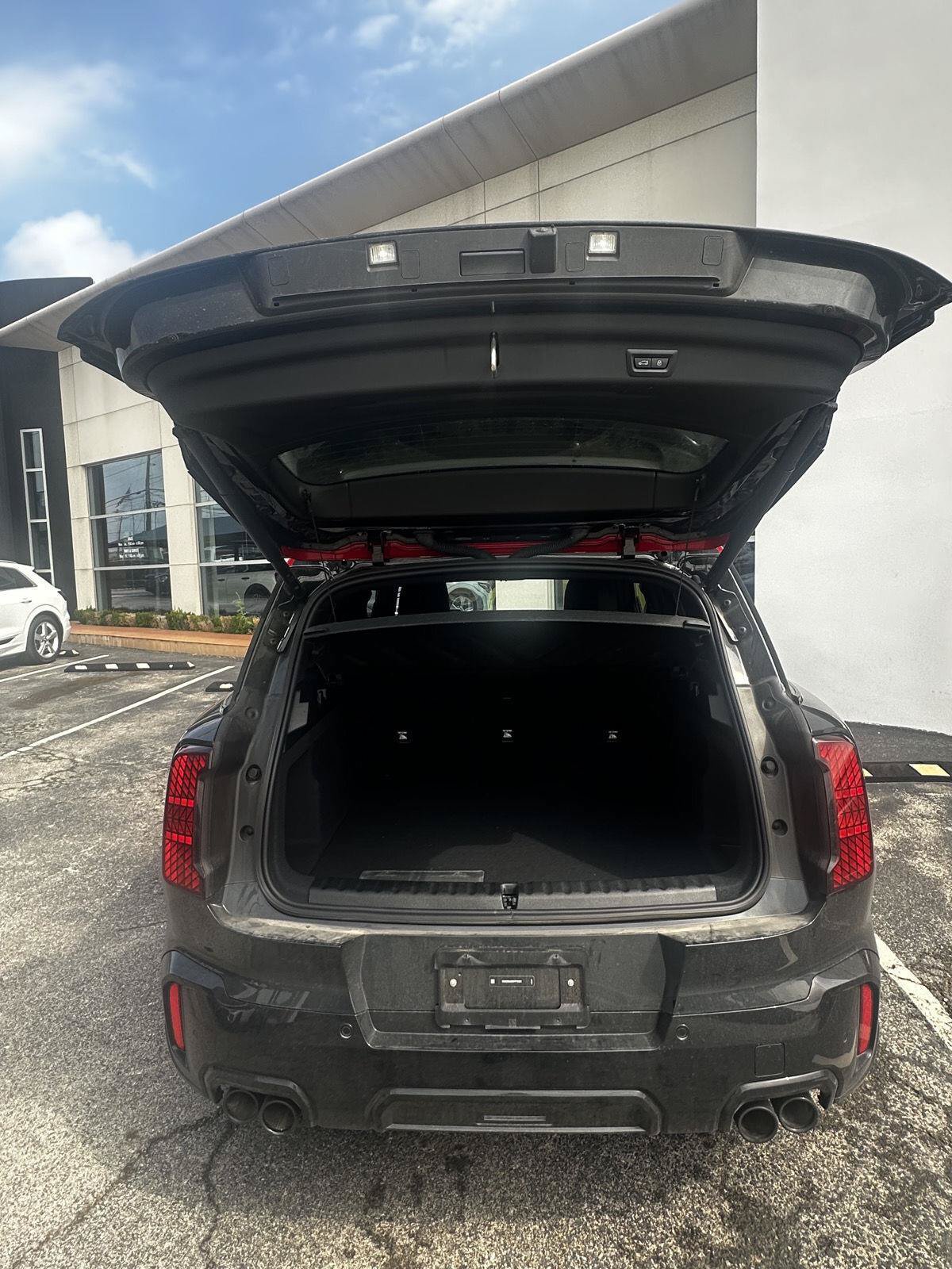 Certified 2025 MINI Cooper Countryman John Cooper Works w/ Comfort Package Max AWD/4WD image 6