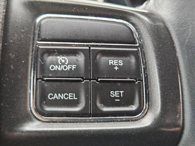 Used 2016 Dodge Dart SXT w/ Sun/Sound Group image 16