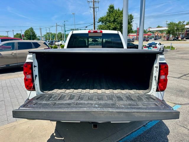 Used 2018 Chevrolet Silverado 1500 LT w/ All Star Edition AWD/4WD image 7