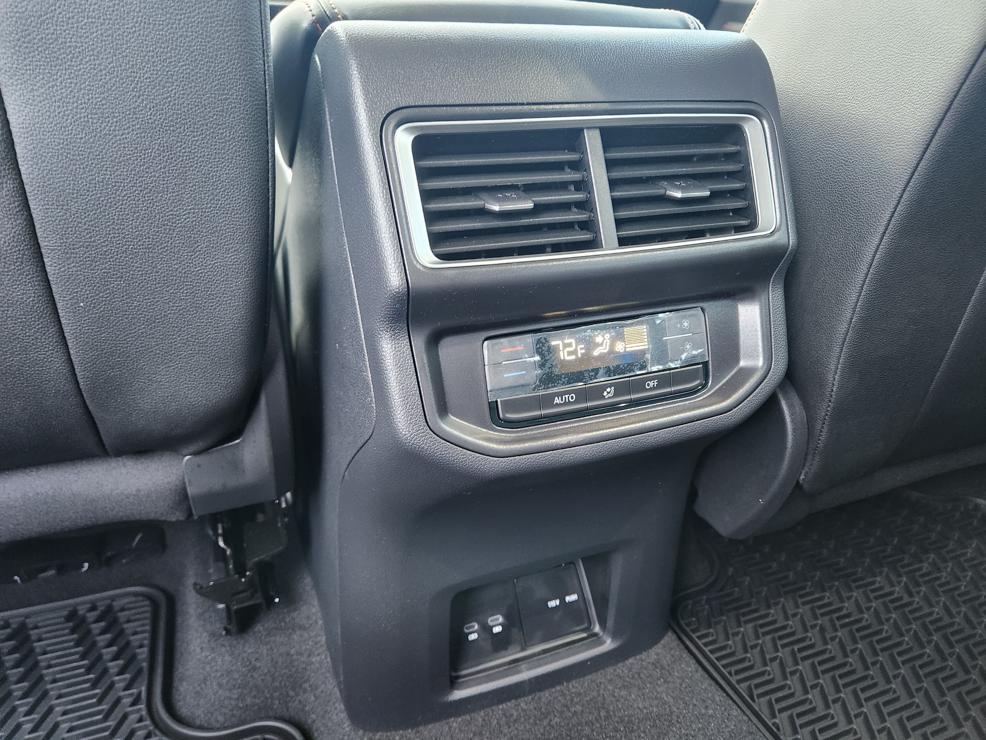 New 2026 Volkswagen Atlas Peak Edition AWD/4WD image 22