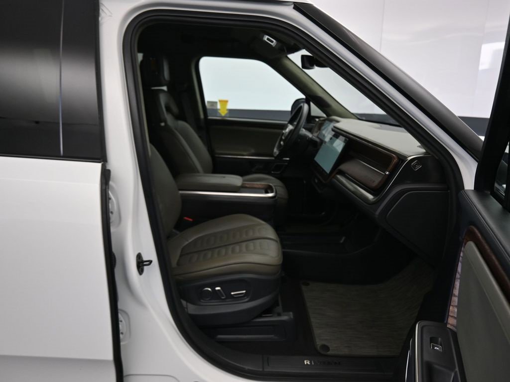 Used 2023 Rivian R1S Launch Edition image 50