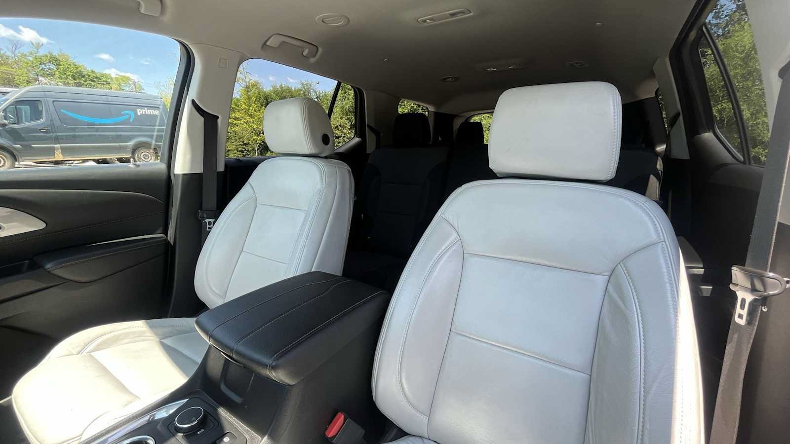 Used 2019 Chevrolet Traverse LS FWD image 10