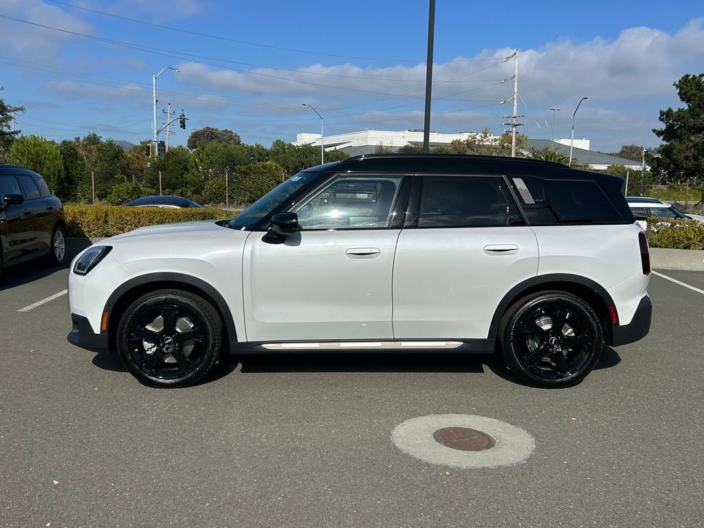 New 2026 MINI Cooper Countryman S image 2