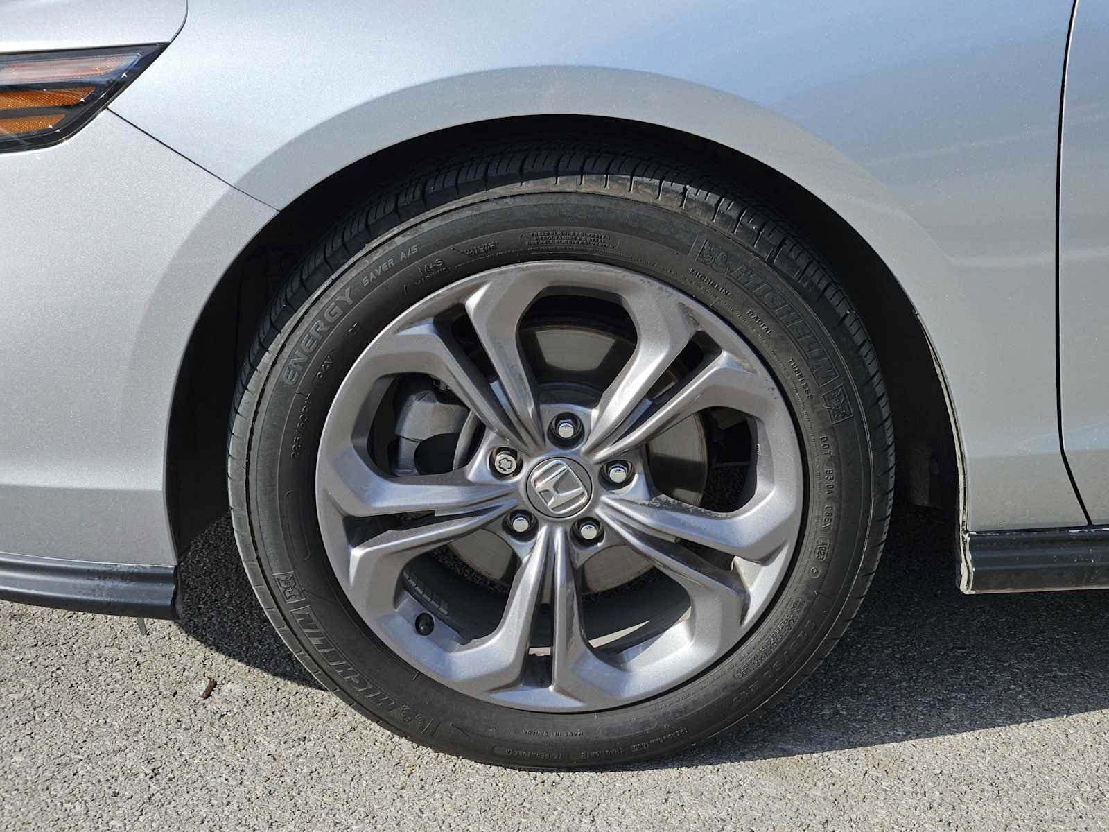 Certified 2024 Honda Accord EX image 9