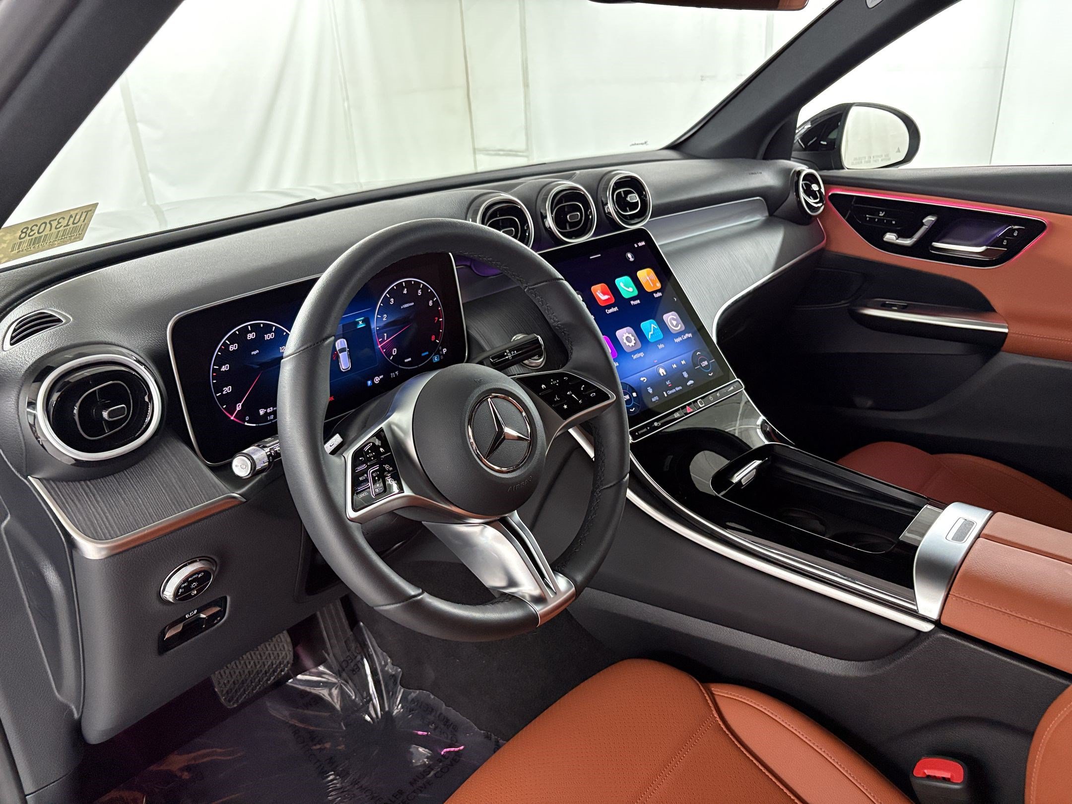 Certified 2026 Mercedes-Benz GLC 300 image 4