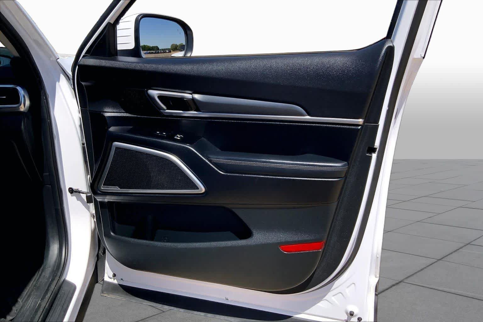 Certified 2022 Kia Telluride S FWD image 22