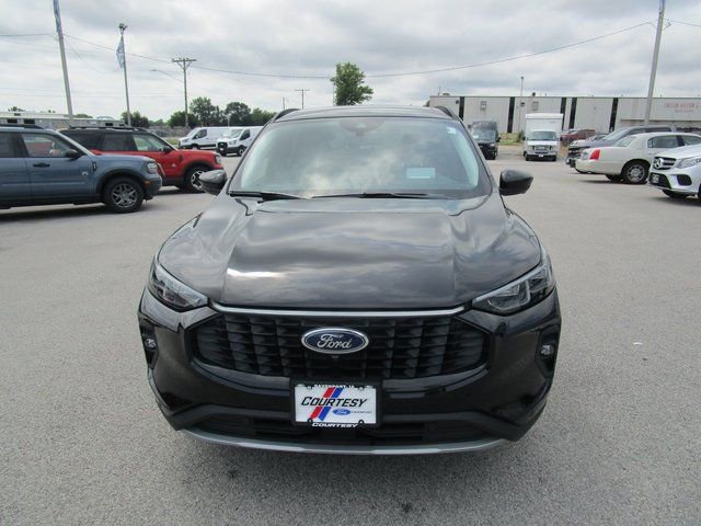 New 2024 Ford Escape SE w/ PHEV Premium Package image 2