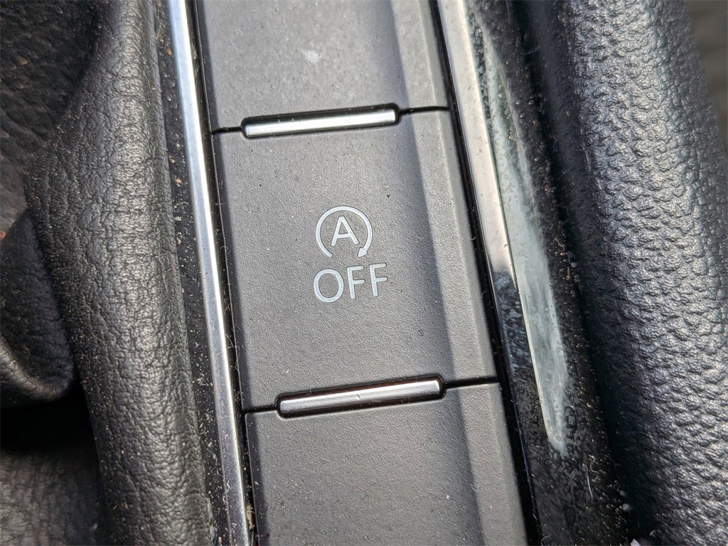 Used 2024 Volkswagen Taos S image 26