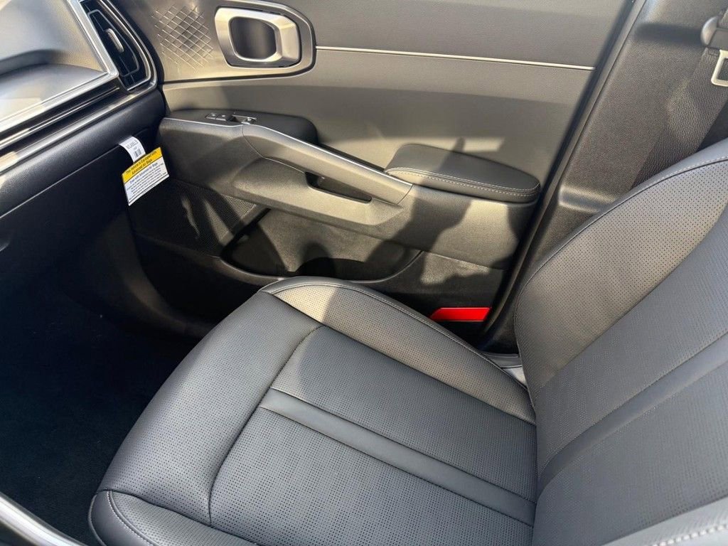 New 2026 Kia Sorento S w/ S Panoramic Sunroof Package image 22