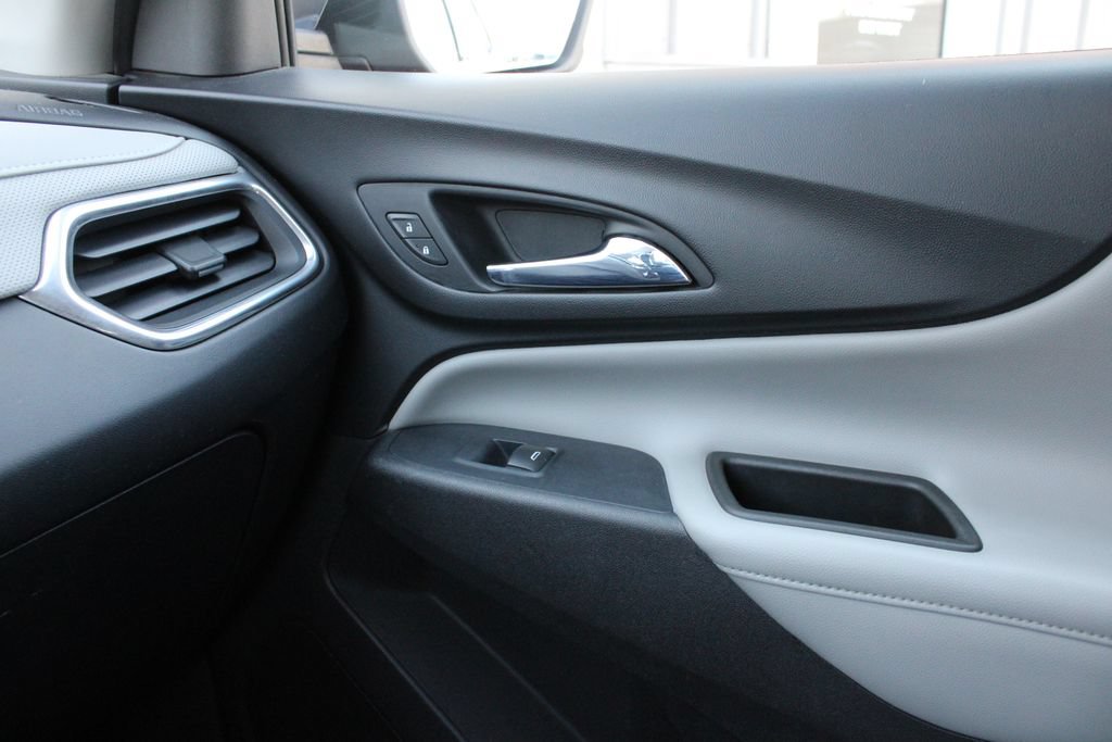 Used 2018 Chevrolet Equinox Premier AWD/4WD image 22