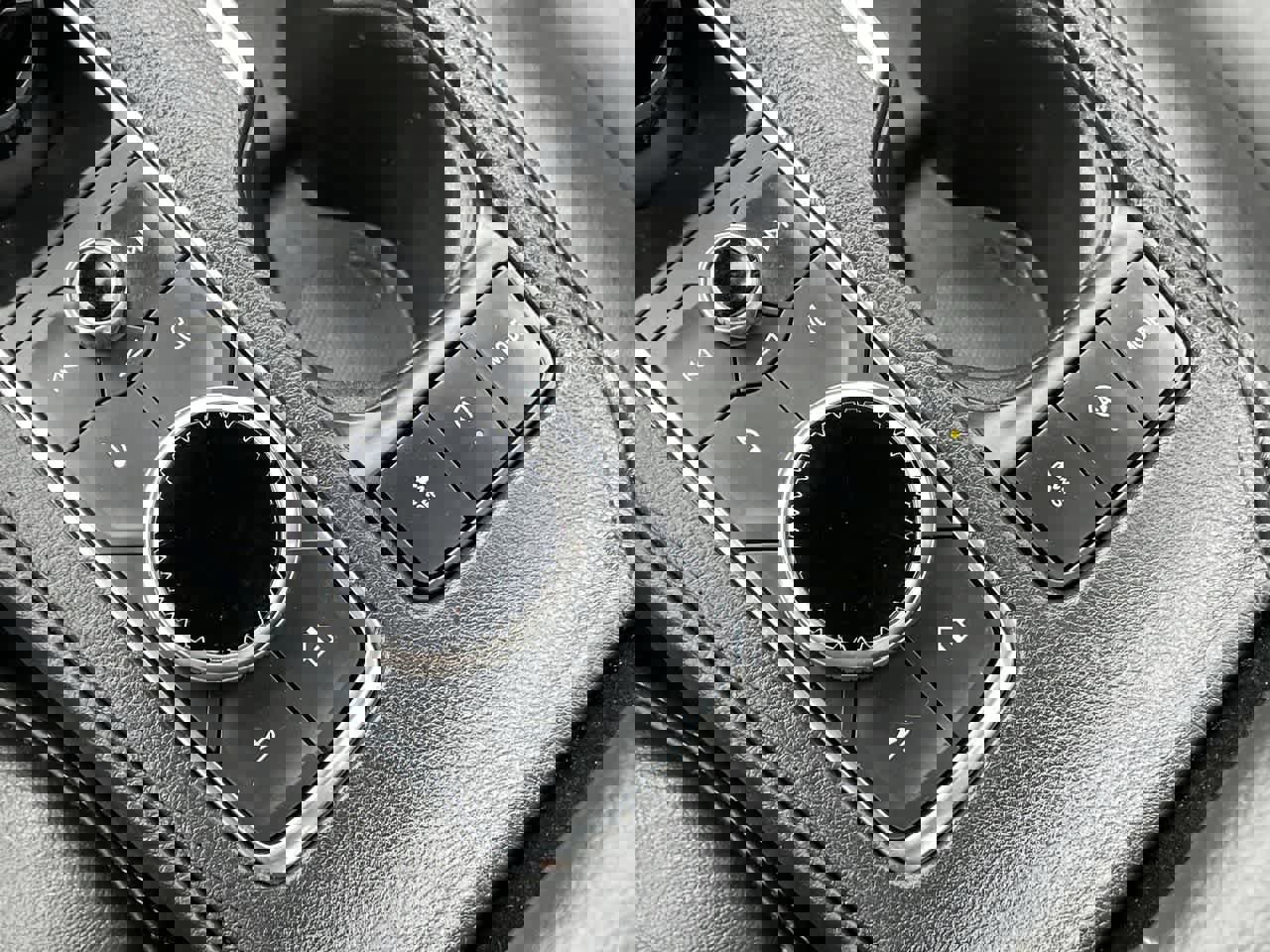 Certified 2023 Cadillac XT4 Premium Luxury w/ Cold Weather Package image 31