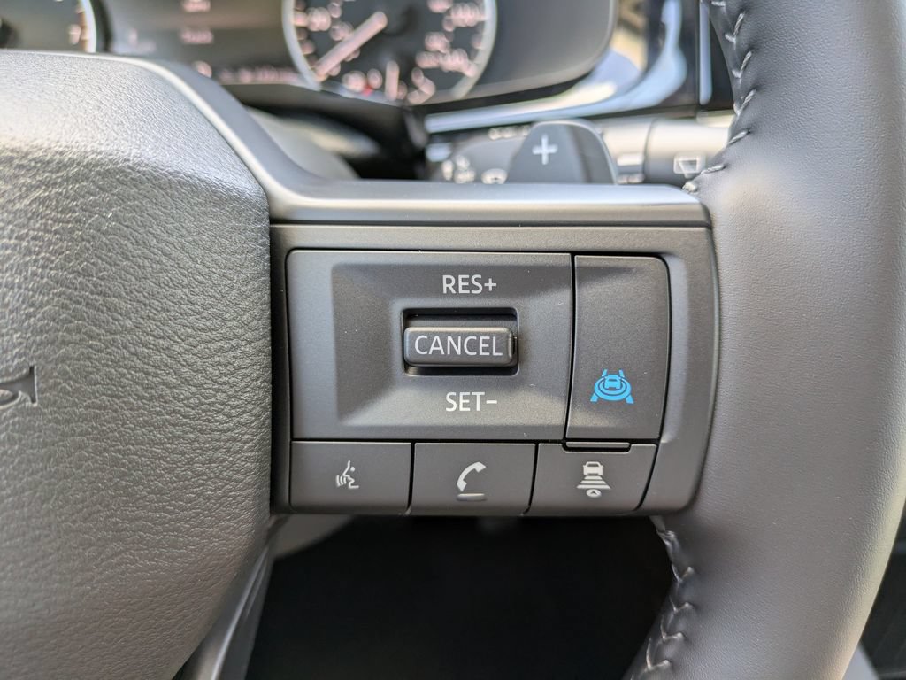 New 2026 Nissan Pathfinder SV w/ Cargo Package FWD image 25