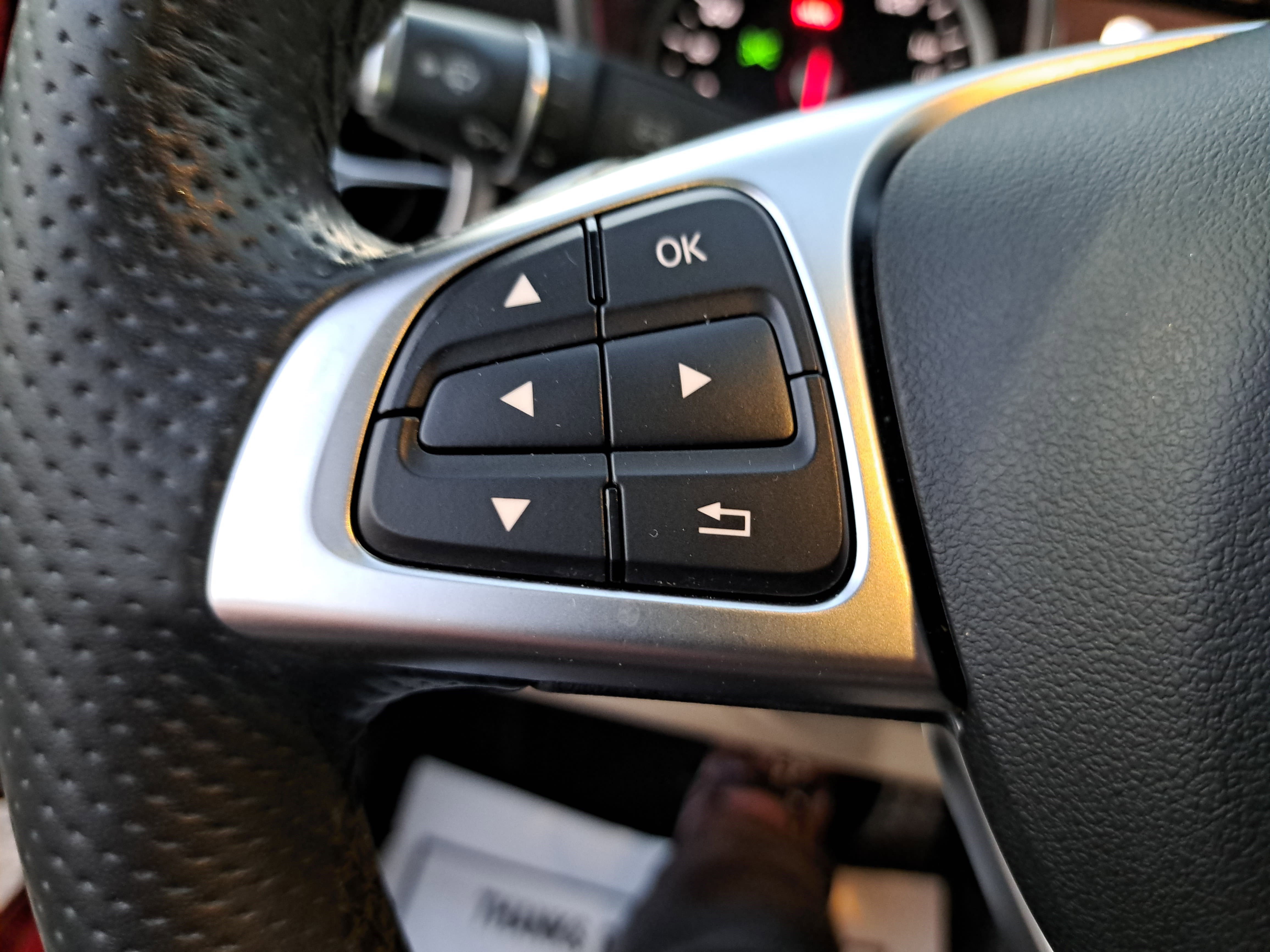 Used 2019 Mercedes-Benz SLC 300 image 17