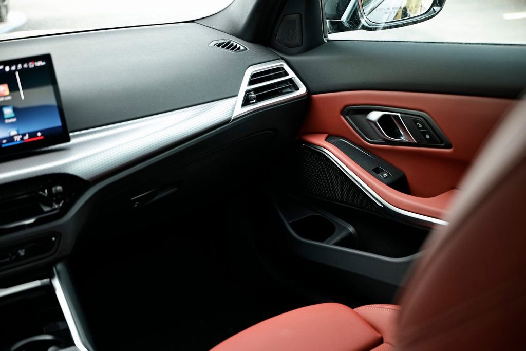 New 2026 BMW 330i Sedan image 28