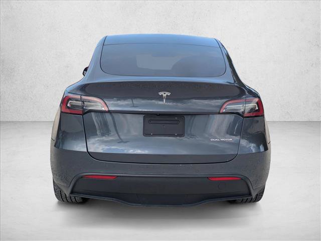 Used 2022 Tesla Model Y Long Range AWD/4WD image 6