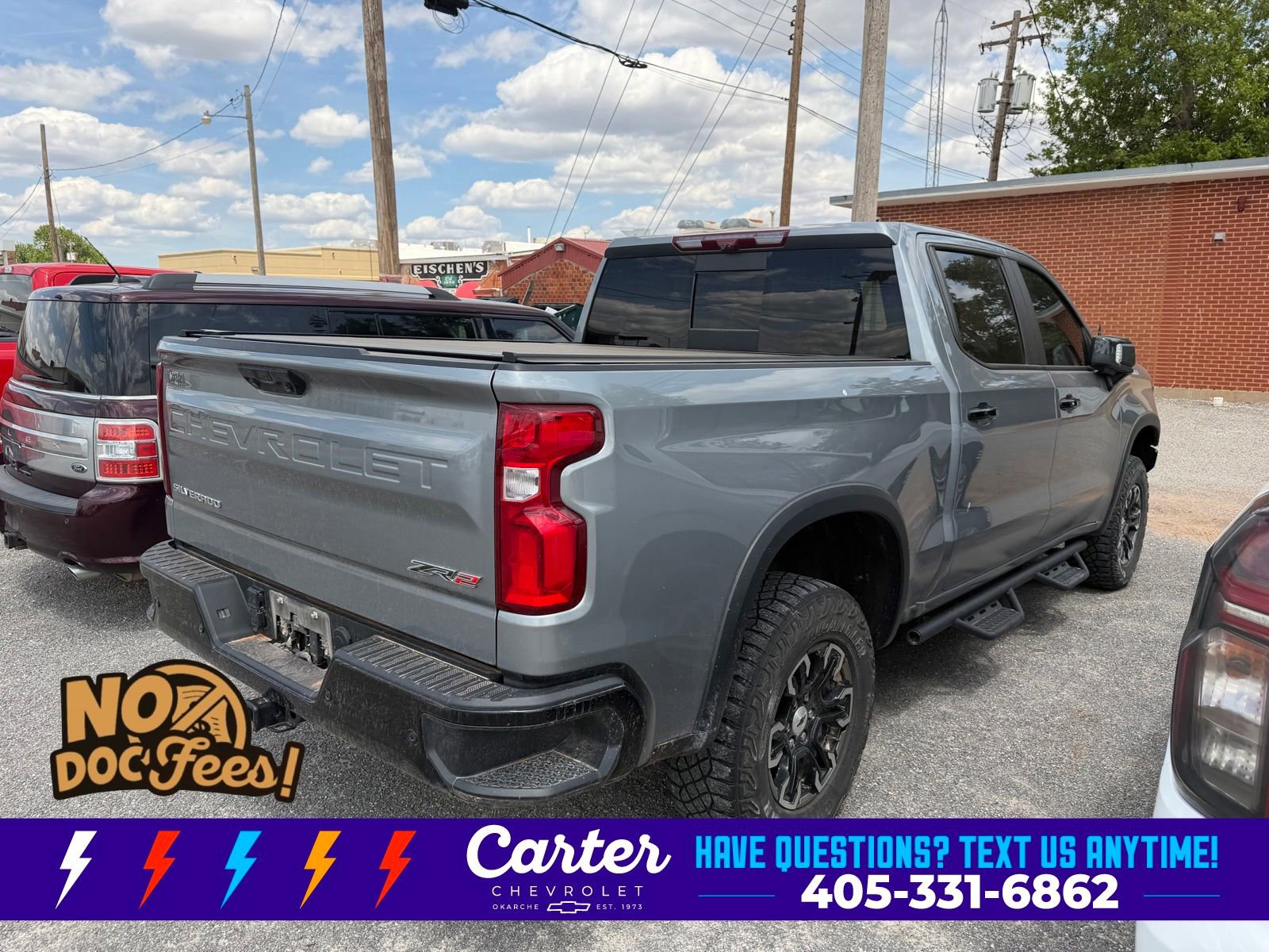 Used 2023 Chevrolet Silverado 1500 ZR2 w/ Technology Package AWD/4WD image 3