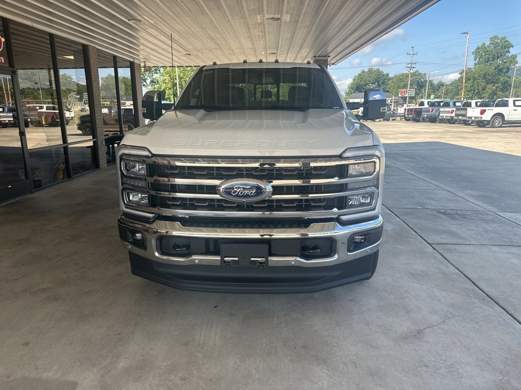 New 2025 Ford F350 King Ranch w/ Chrome Package image 2
