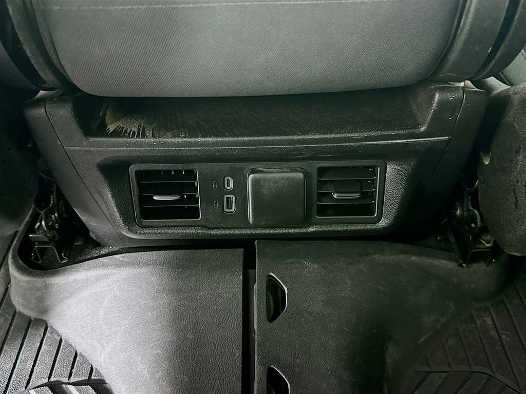 Used 2024 Chevrolet Silverado 2500 LT image 22