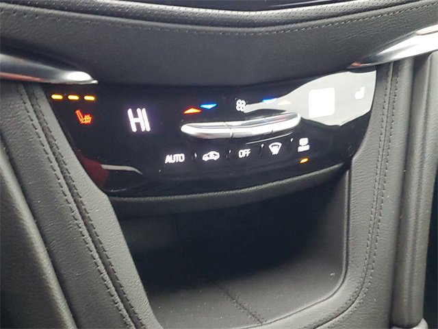 Certified 2020 Cadillac XT5 Luxury w/ LPO, Floor Liner Package image 27