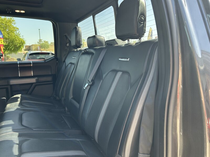 Used 2018 Ford F150 Platinum w/ Equipment Group 701A Luxury AWD/4WD image 25