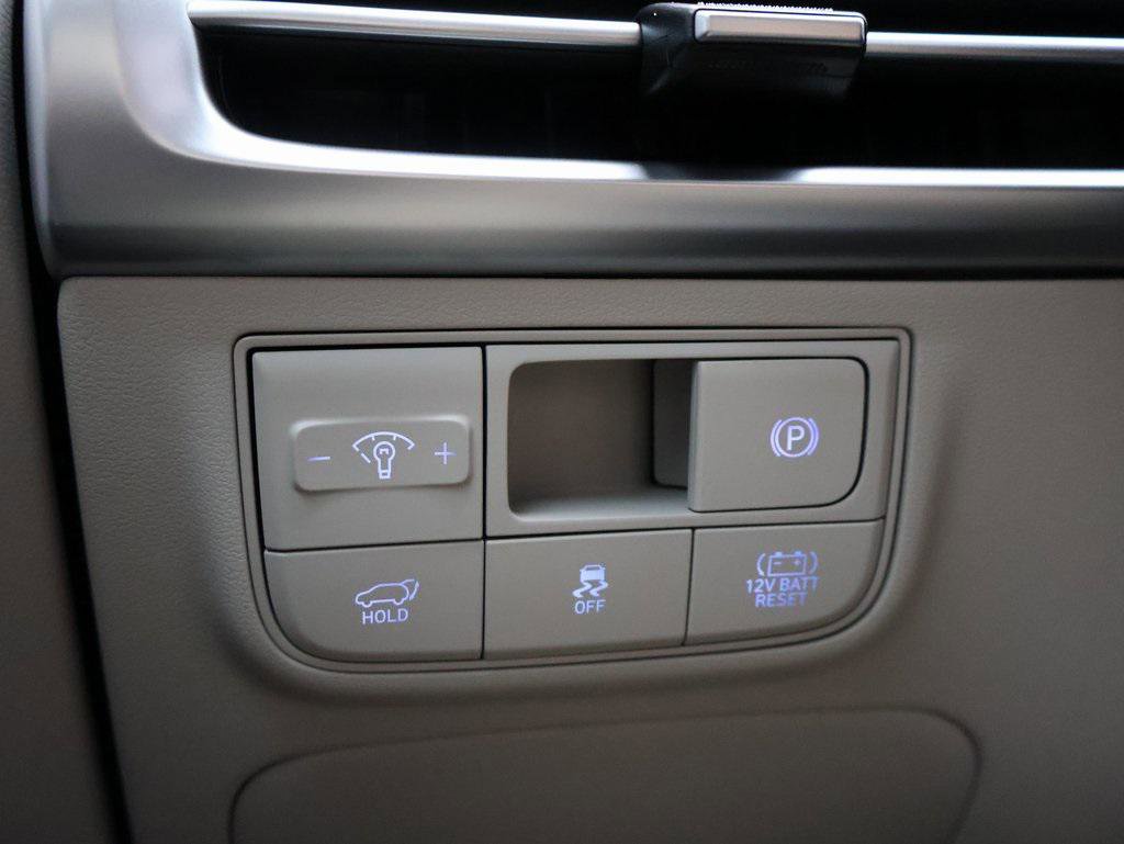 New 2026 Hyundai Tucson Limited w/ Tow & Go Package image 33