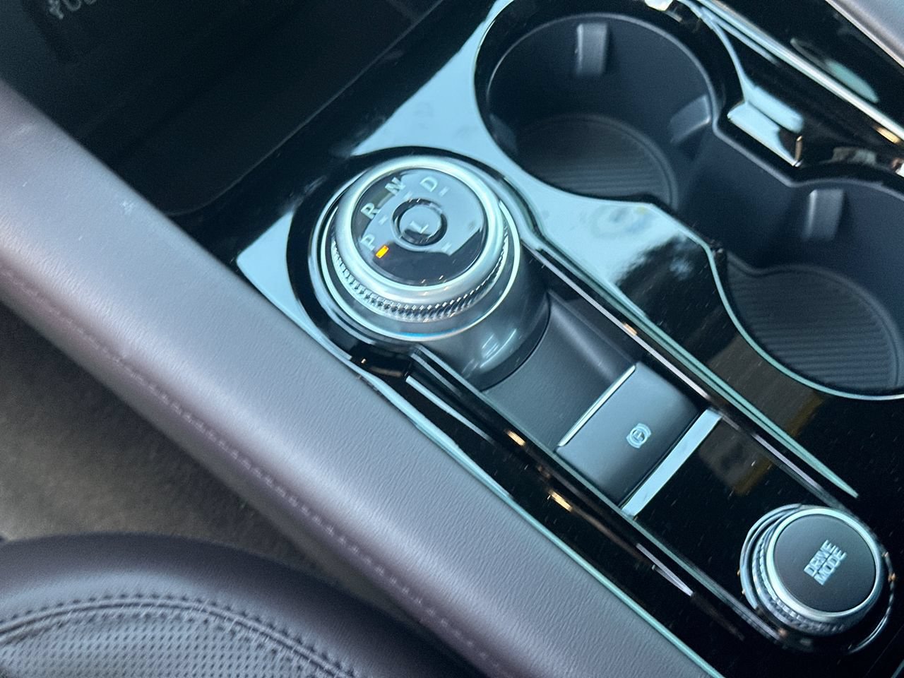 New 2026 Ford Explorer Platinum RWD image 31