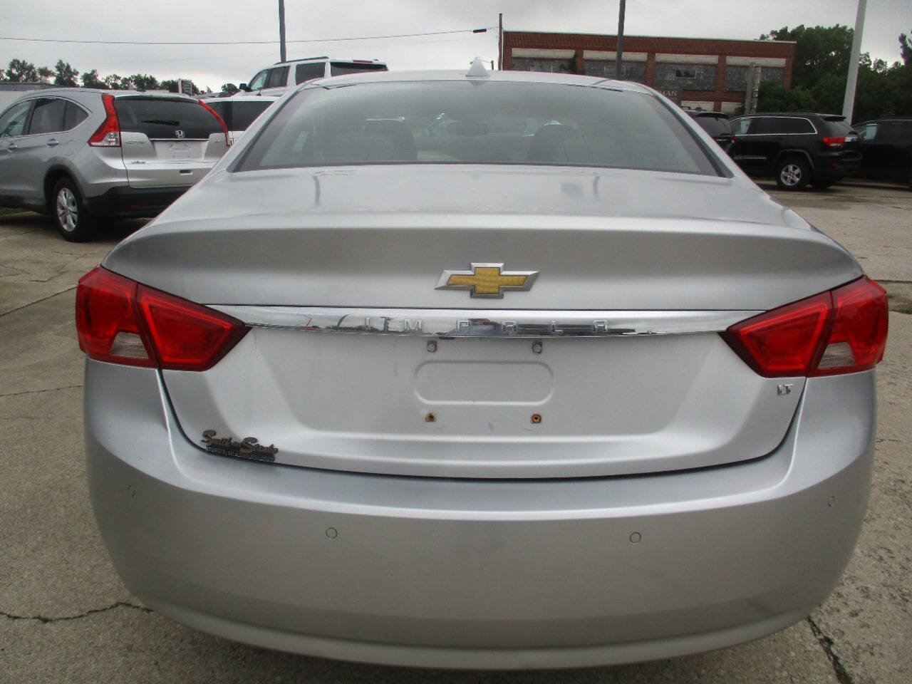 Used 2014 Chevrolet Impala LT w/ Convenience Package FWD image 6
