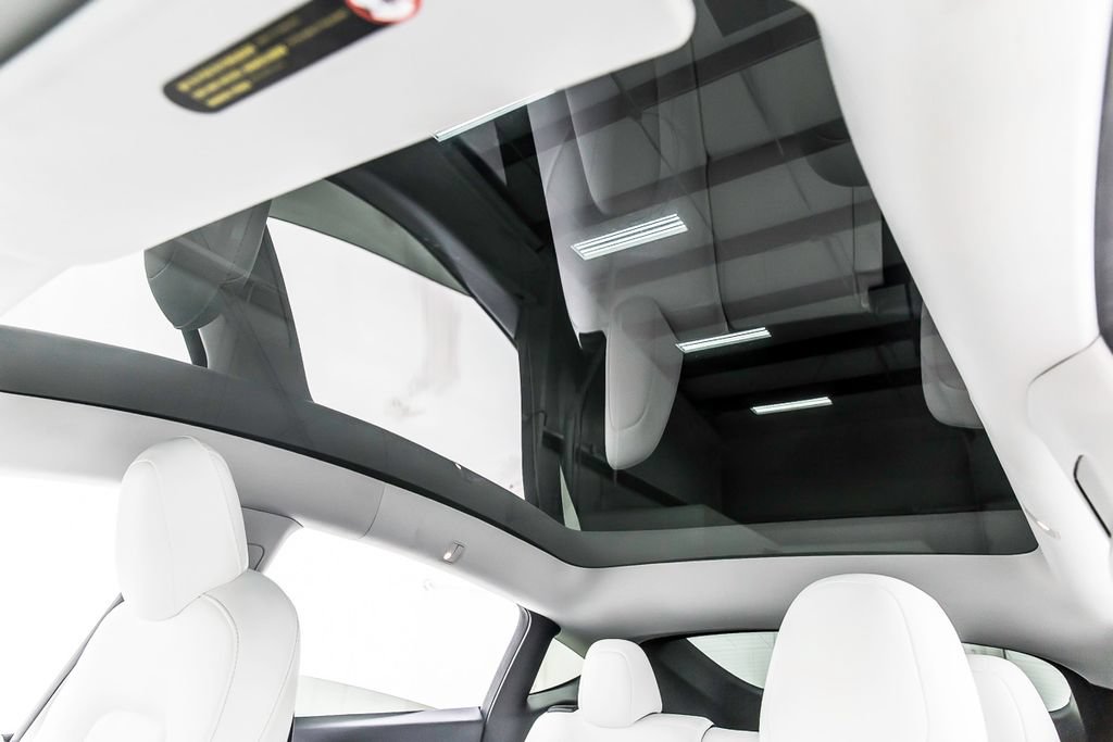 Used 2021 Tesla Model Y 2WD image 18