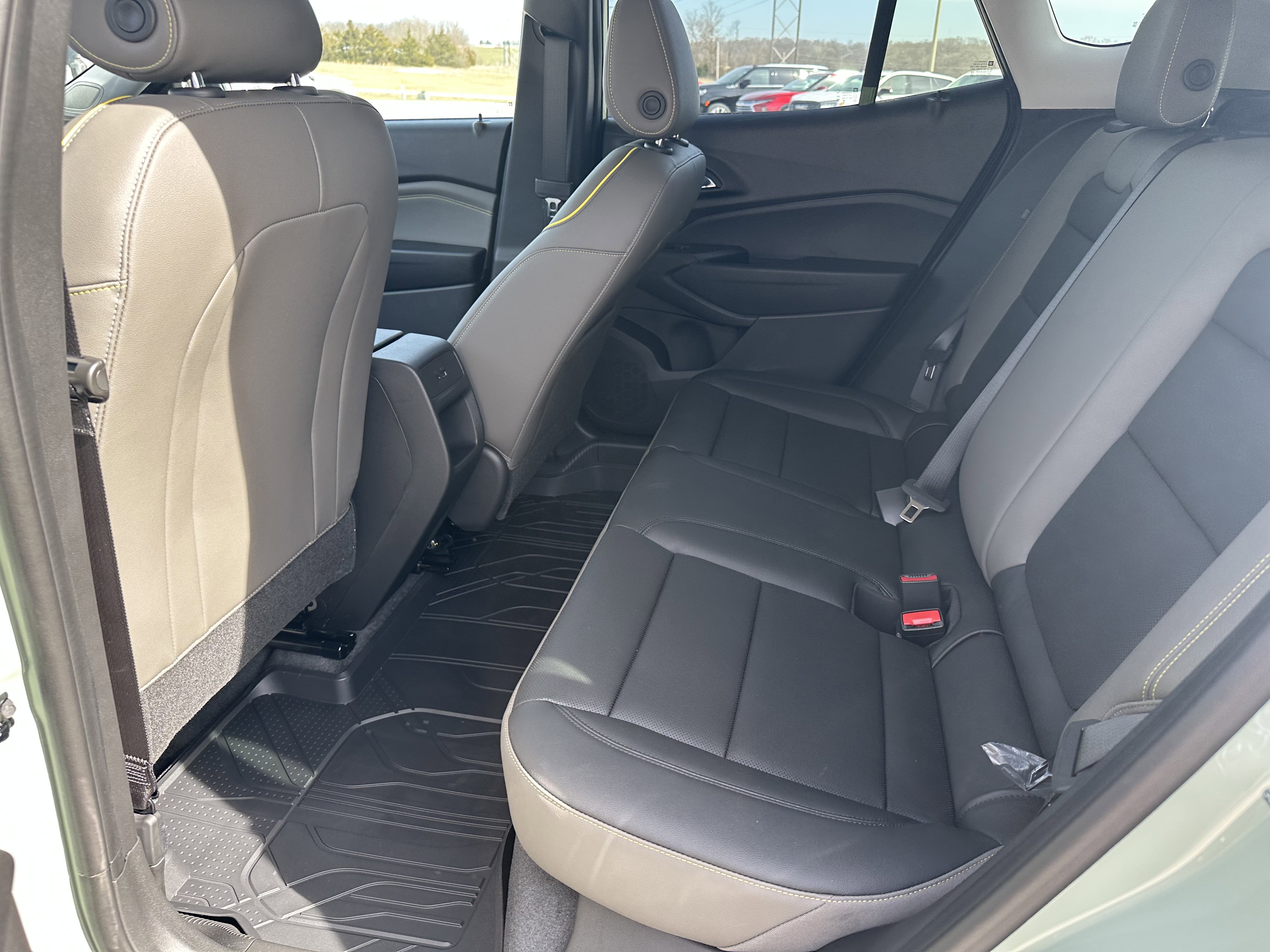 New 2026 Chevrolet Trax ACTIV w/ Sunroof Package image 22