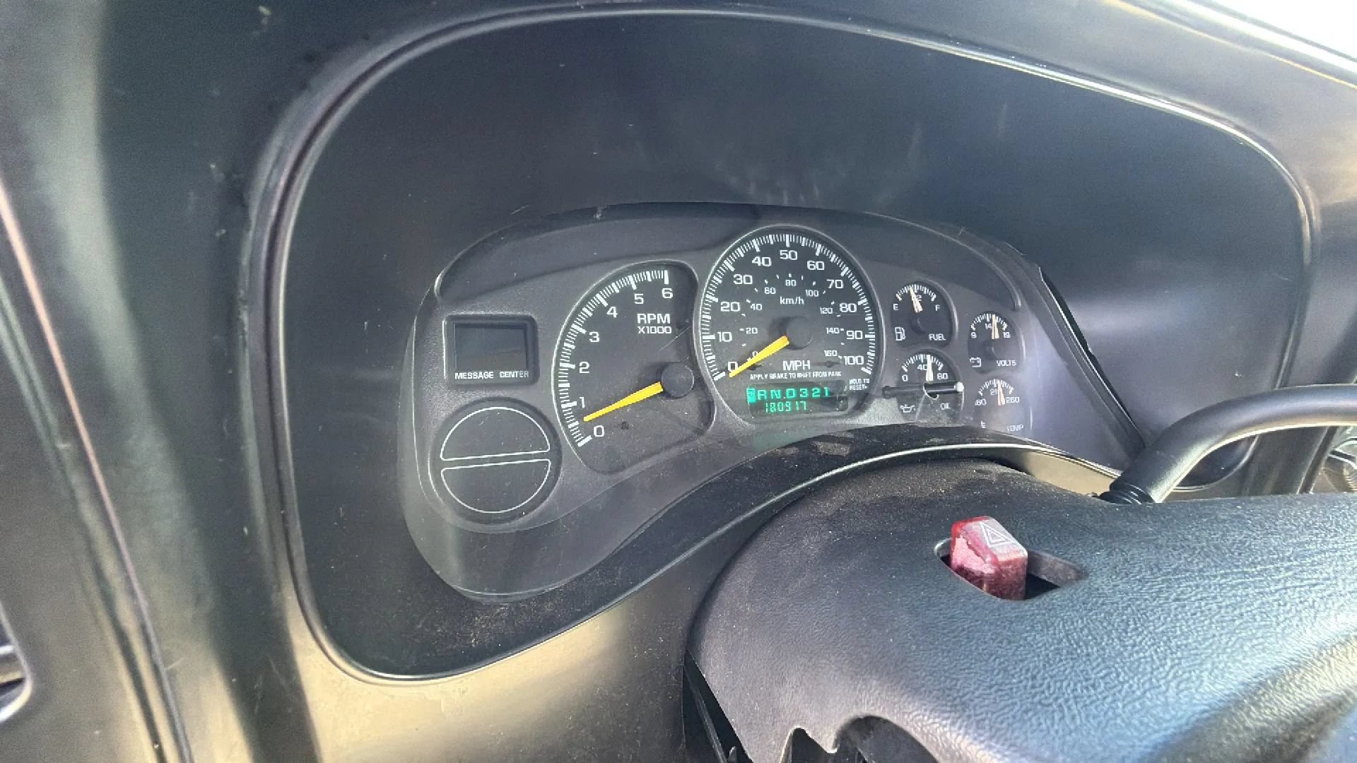 Used 2000 GMC Sierra 1500 2WD Extended Cab w/ Convenience Plus Group image 2