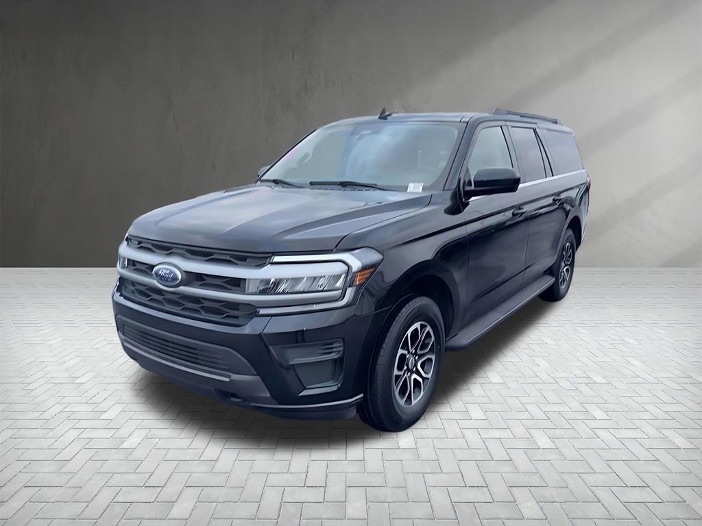 Certified 2023 Ford Expedition Max XLT image 2
