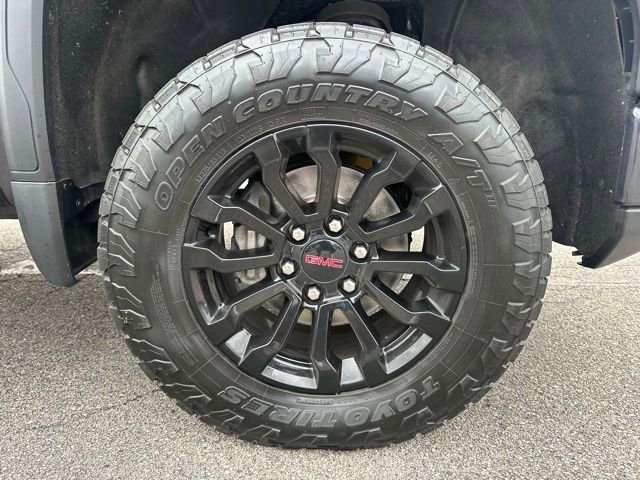 Used 2023 GMC Sierra 1500 AT4X AWD/4WD image 6