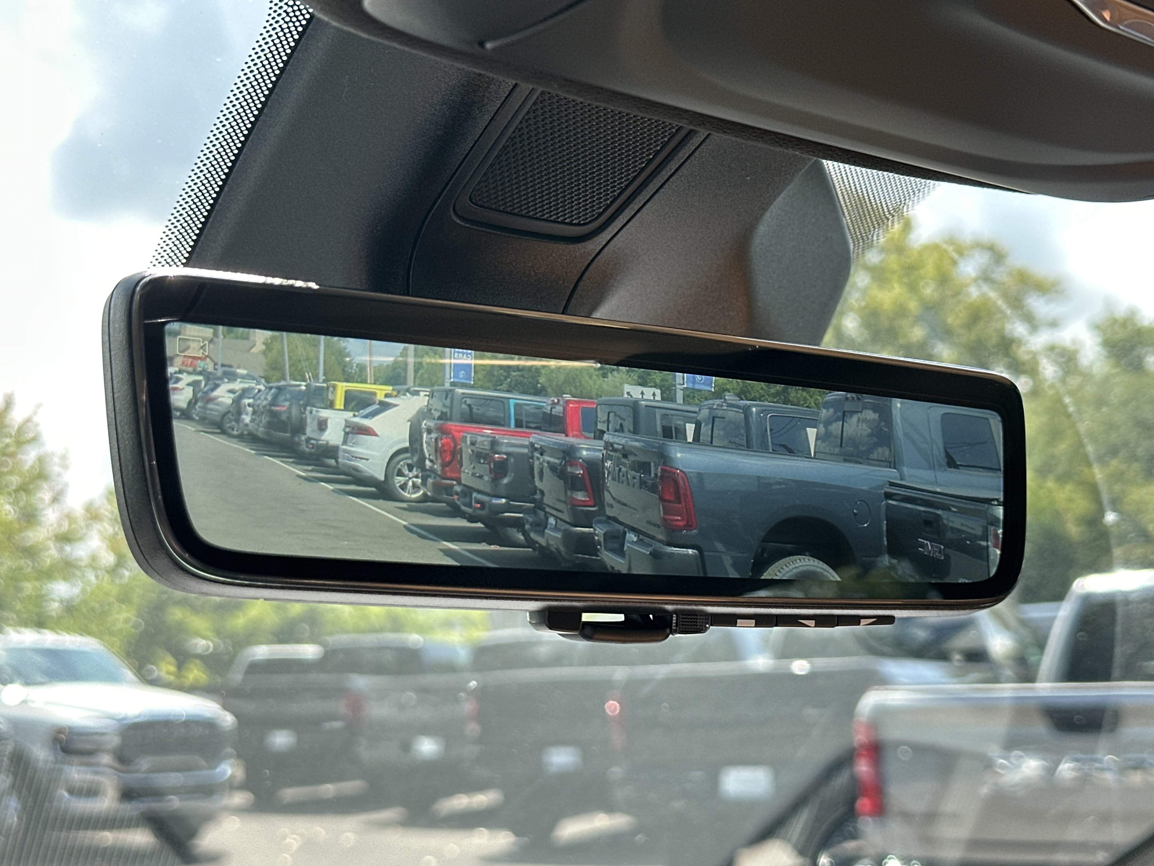 New 2027 Jeep Grand Cherokee Summit AWD/4WD image 11