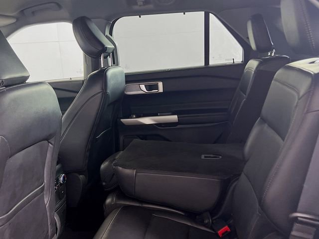 Used 2023 Ford Explorer Limited image 24