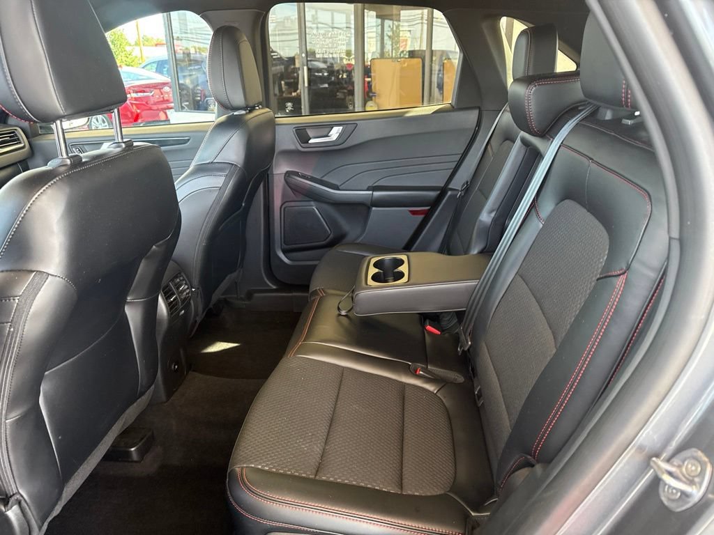 Certified 2023 Ford Escape ST-Line w/ Tech Pack #1 AWD/4WD image 14