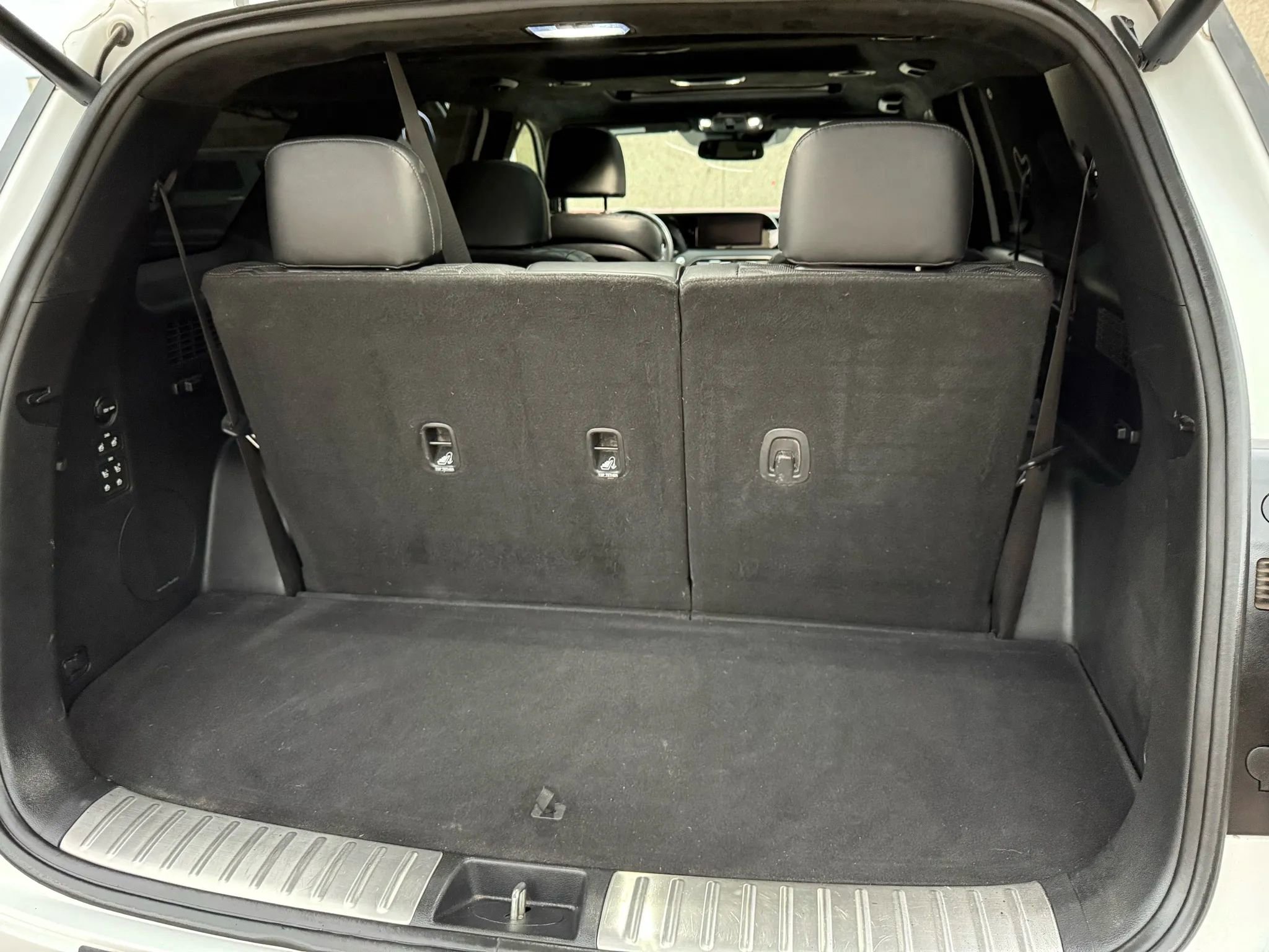 Used 2021 Hyundai Palisade Calligraphy image 5