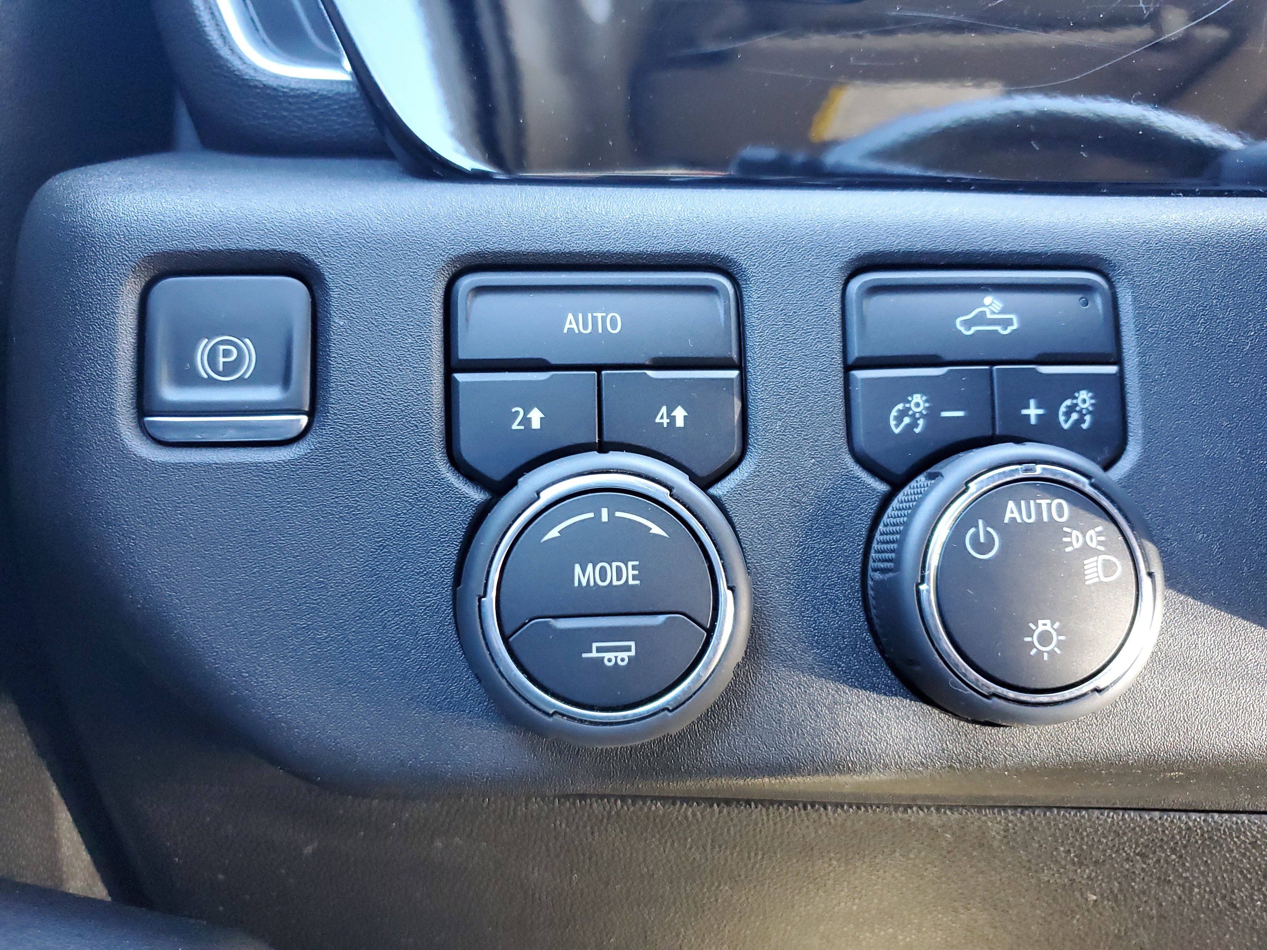 Used 2023 Chevrolet Silverado 1500 LT w/ Protection Package image 30