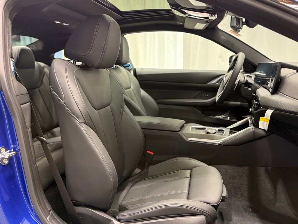 New 2026 BMW 430i xDrive Coupe w/ M Sport Package AWD/4WD image 22