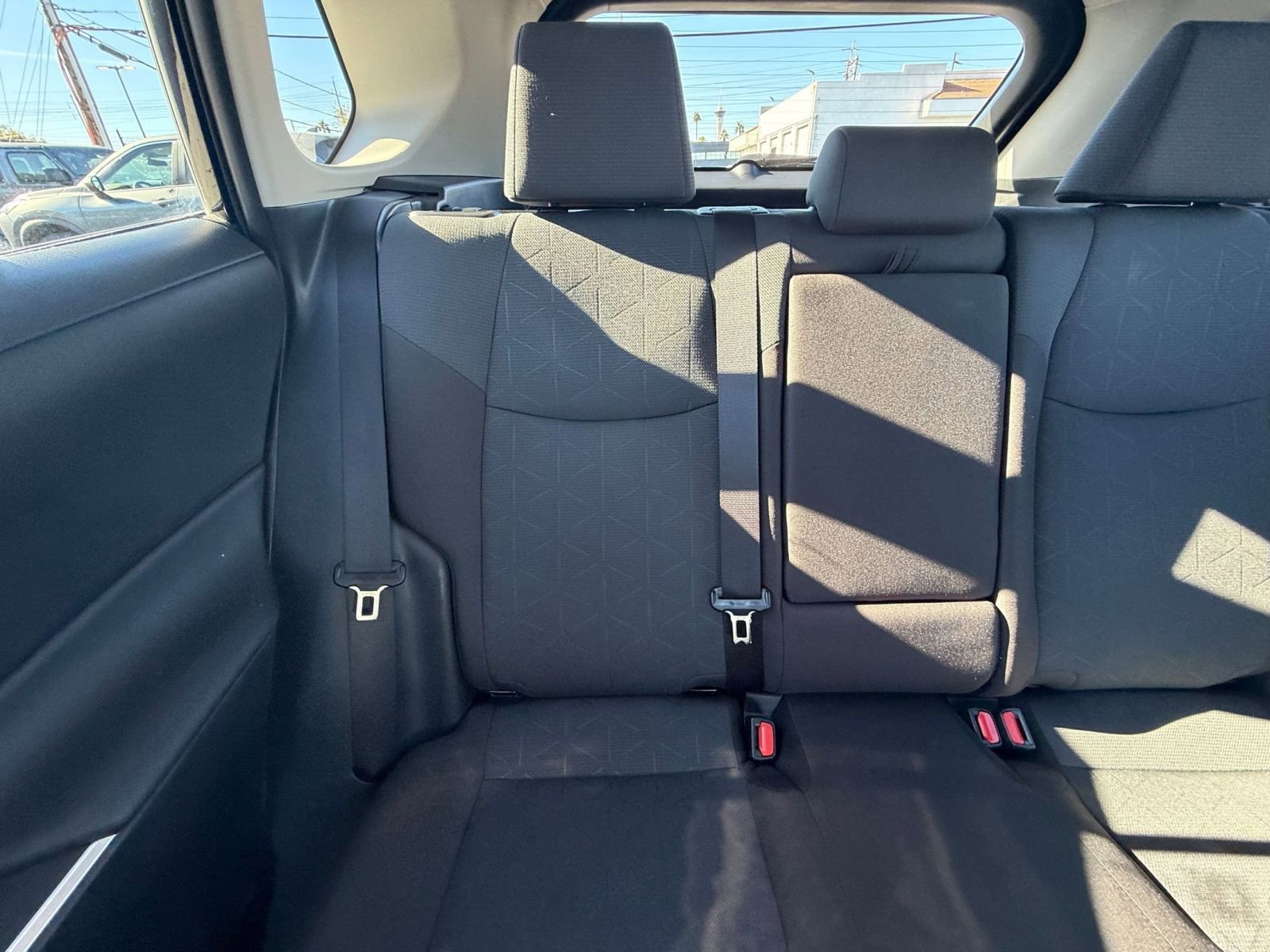 Used 2025 Toyota RAV4 XLE image 38