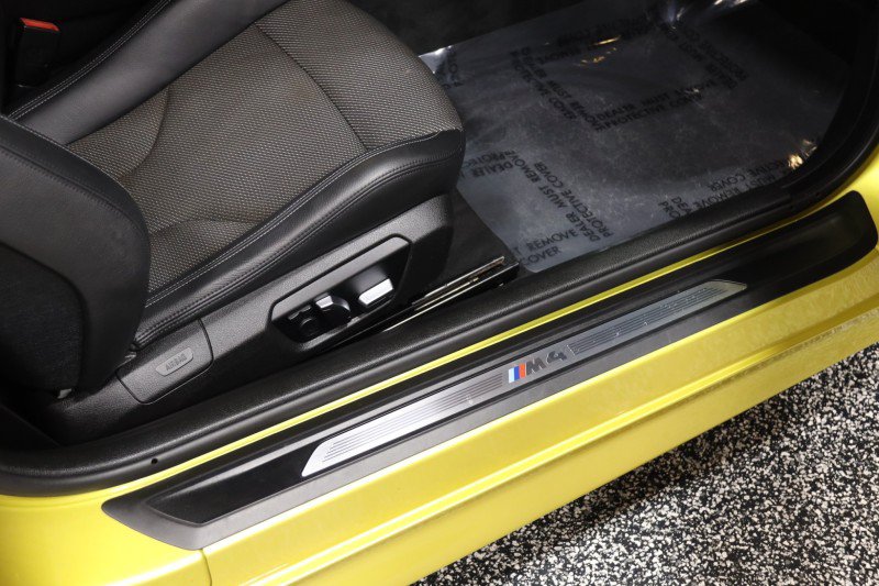 Used 2019 BMW M4 Coupe w/ Executive Package RWD image 41