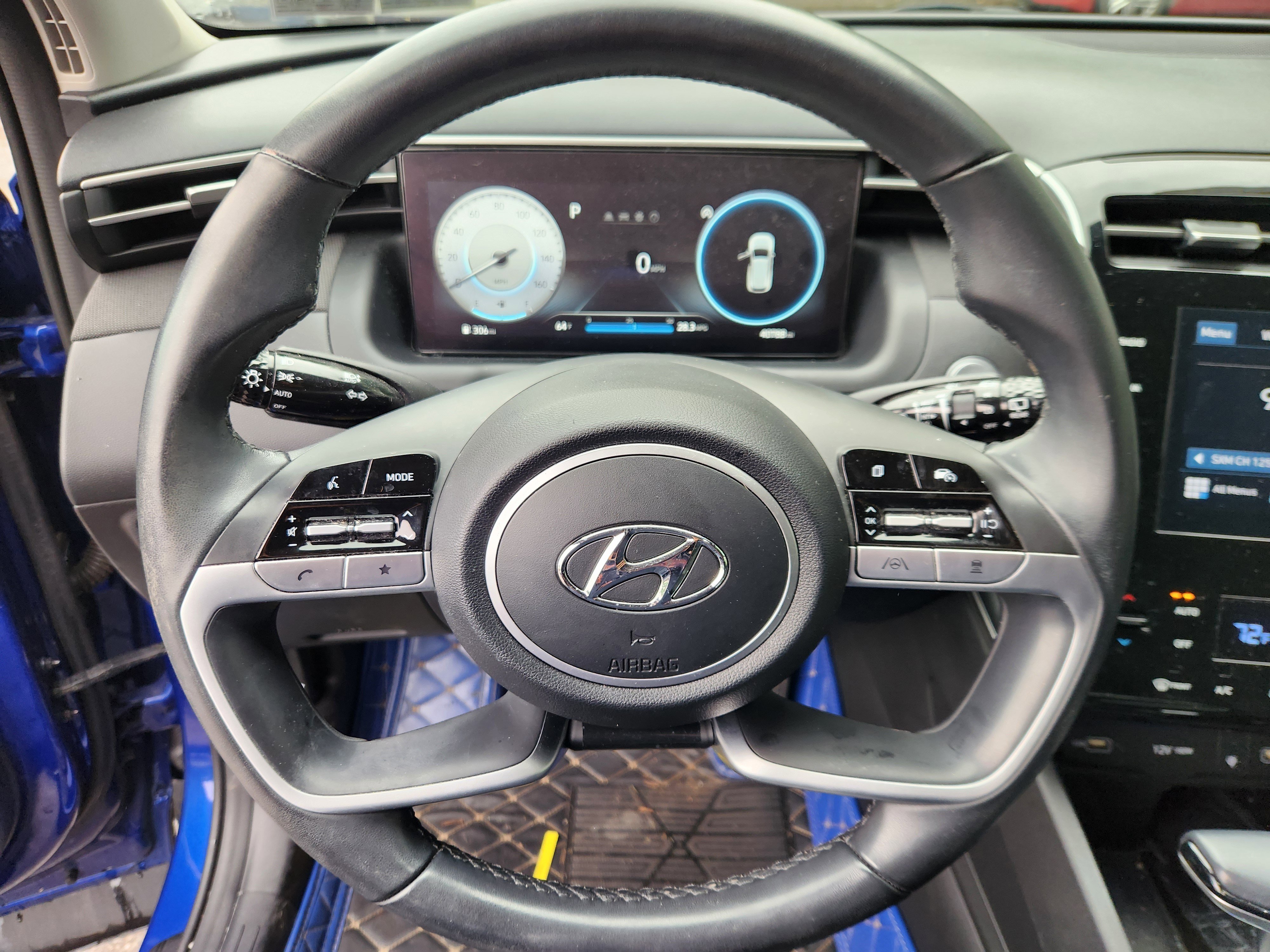 Used 2022 Hyundai Tucson SEL w/ Convenience + Premium Package AWD/4WD image 11