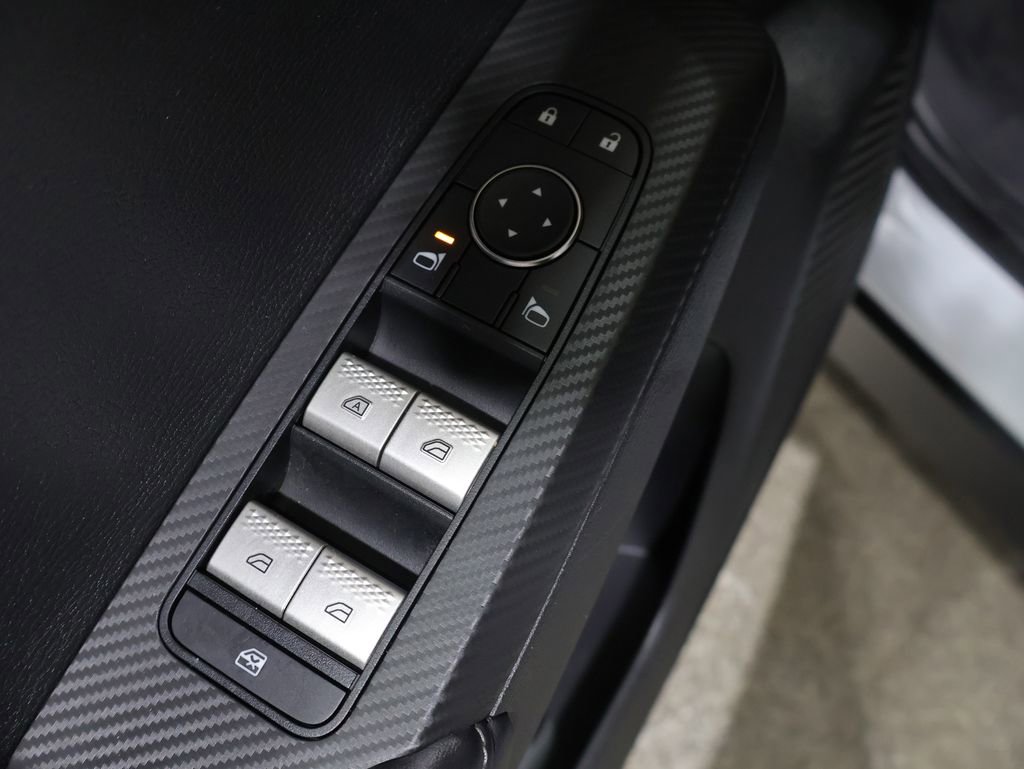 Used 2023 Mitsubishi Outlander ES AWD/4WD image 13