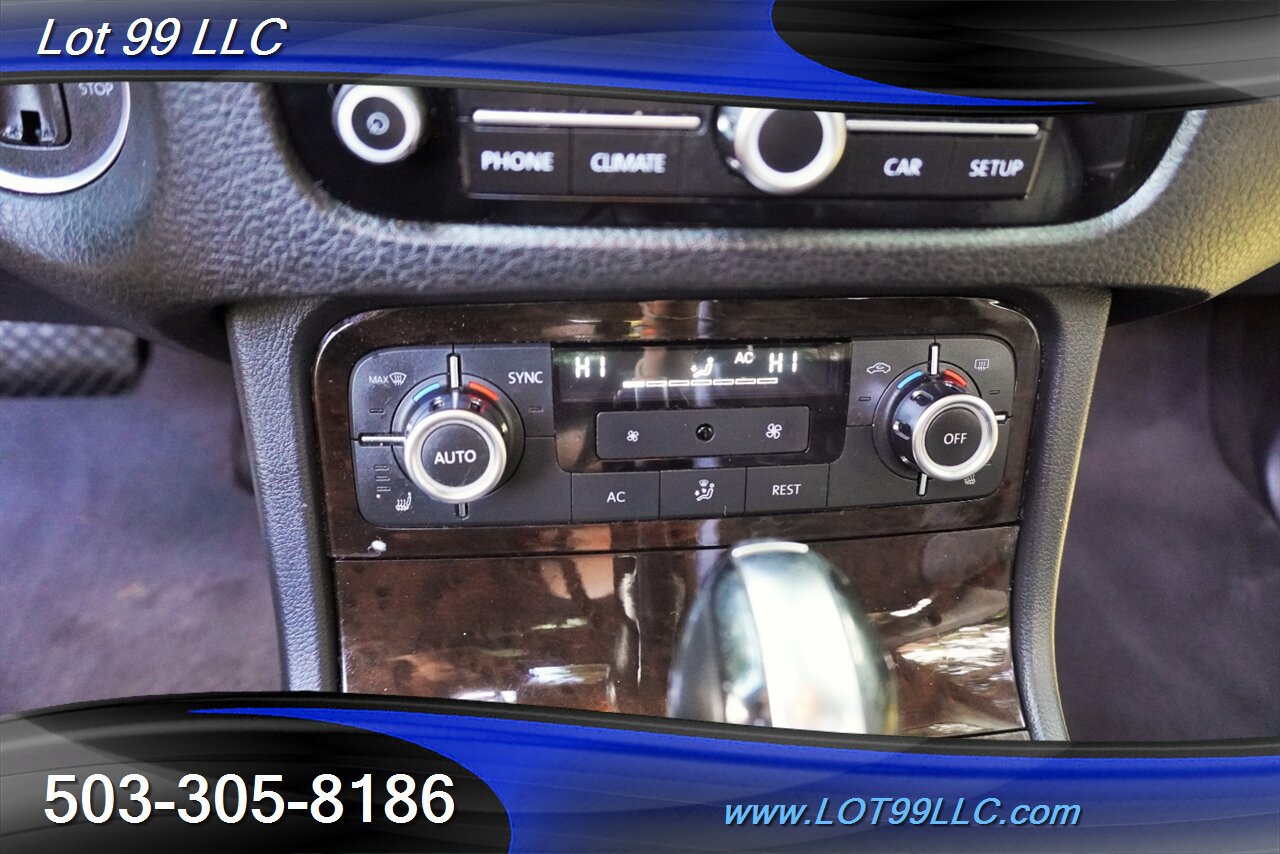 Used 2013 Volkswagen Touareg Executive AWD/4WD image 23