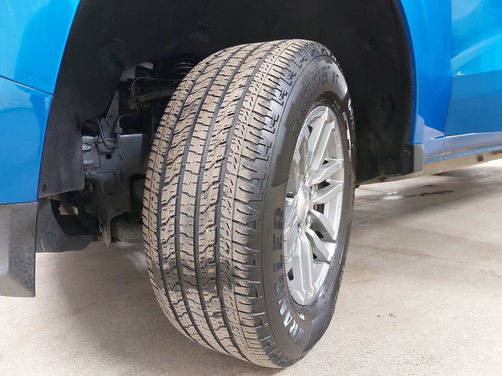 Certified 2023 Chevrolet Colorado LT w/ LT Convenience Package III image 34