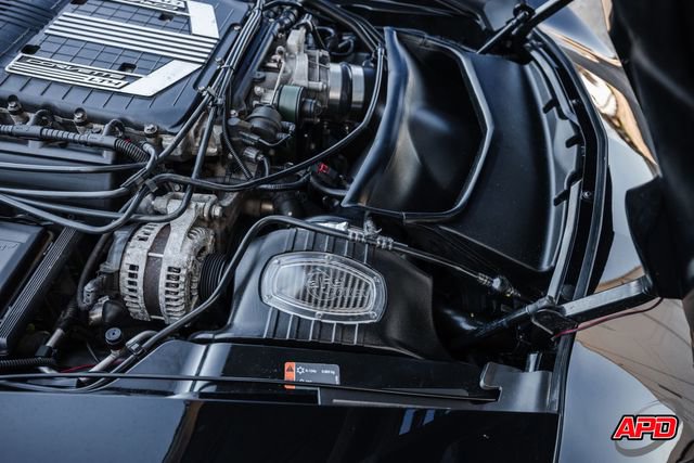 Used 2015 Chevrolet Corvette Z06 w/ 3LZ Preferred Equipment Group image 31