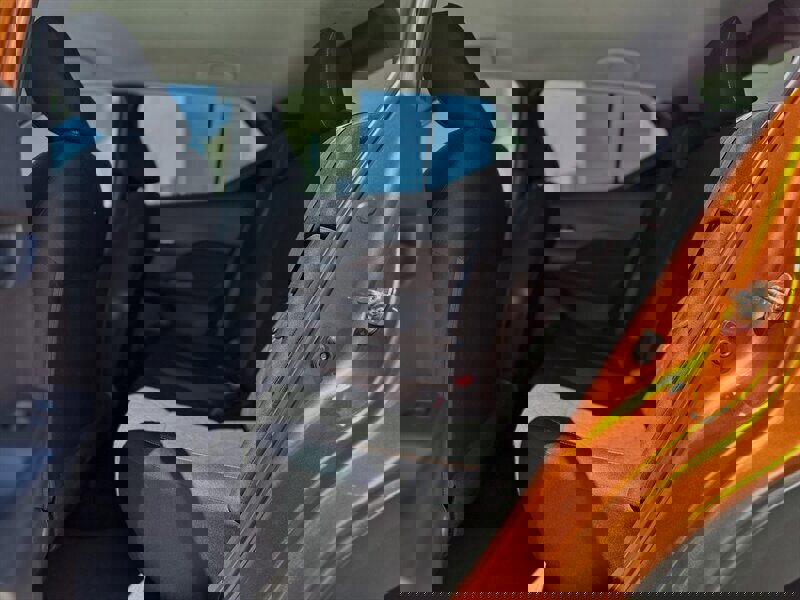 Used 2020 Nissan Kicks SR image 4