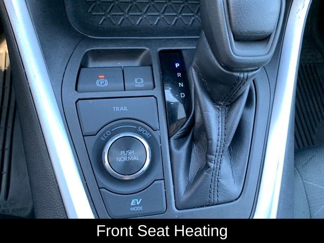 Used 2022 Toyota RAV4 XLE w/ Convenience Package image 25